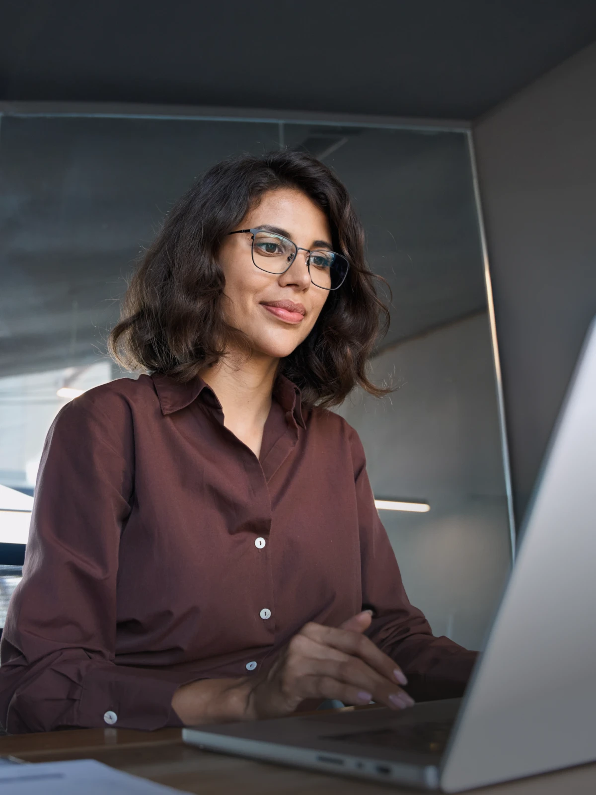 A step-by-step guide to choosing a hosting provider.