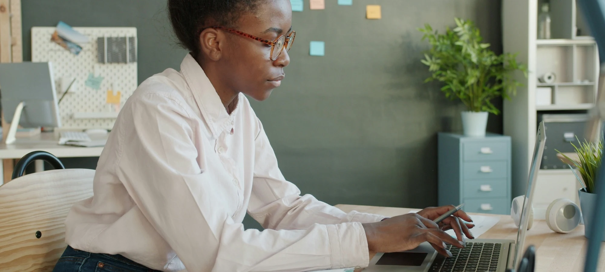 woman importing wordpress users